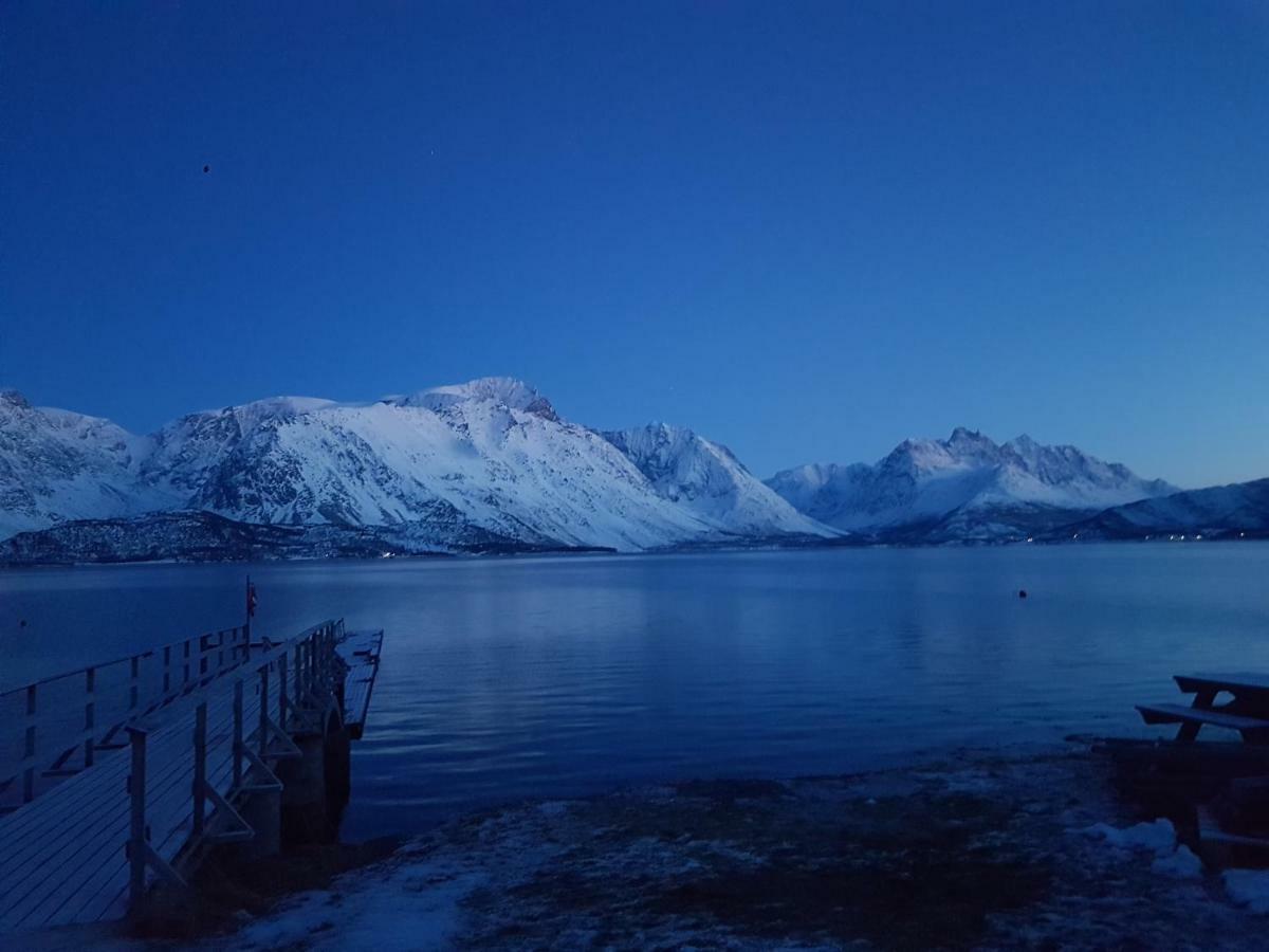 Sjursnes Fjordferie Lägenhet Exteriör bild